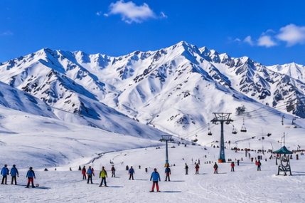Delhi to Gulmarg Tempo Traveller Rental