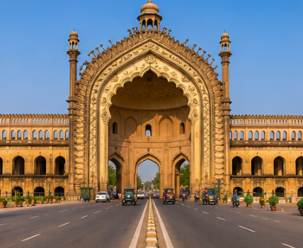 Delhi to Lucknow Tempo Traveller Rental